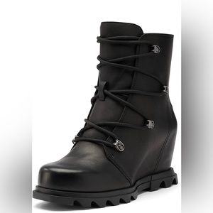 Sorel Women's Joan of Arctic Wedge III Lace Boot